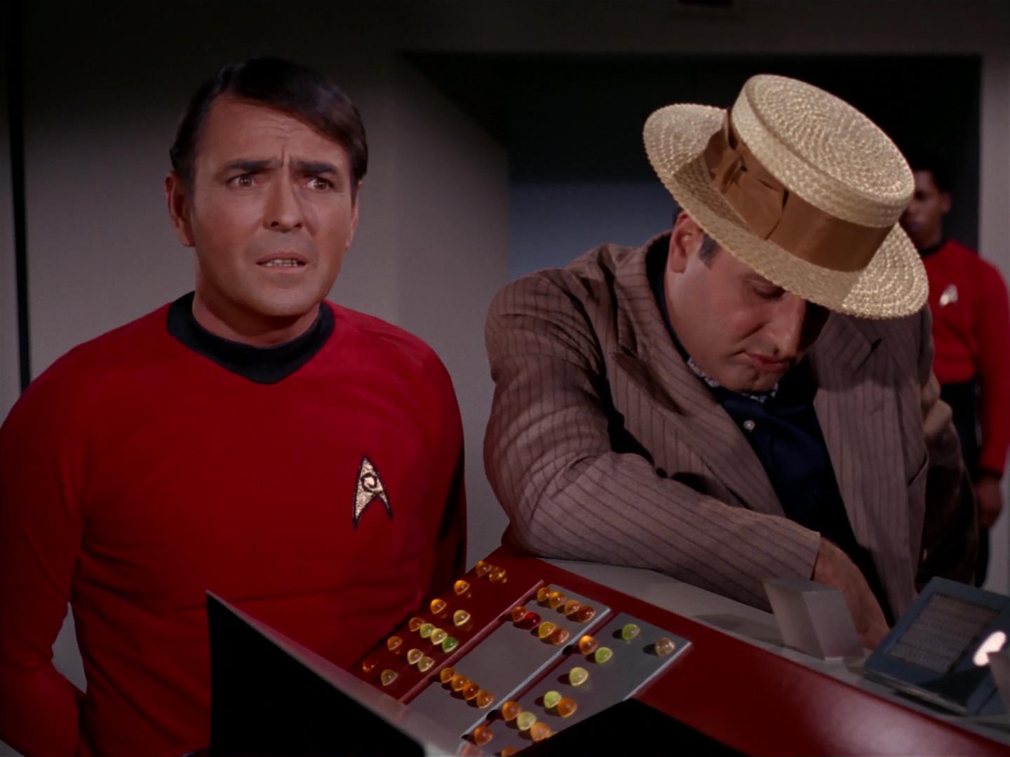 ariane179254_StarTrek_2x17_APieceOfTheAction_2710.jpg