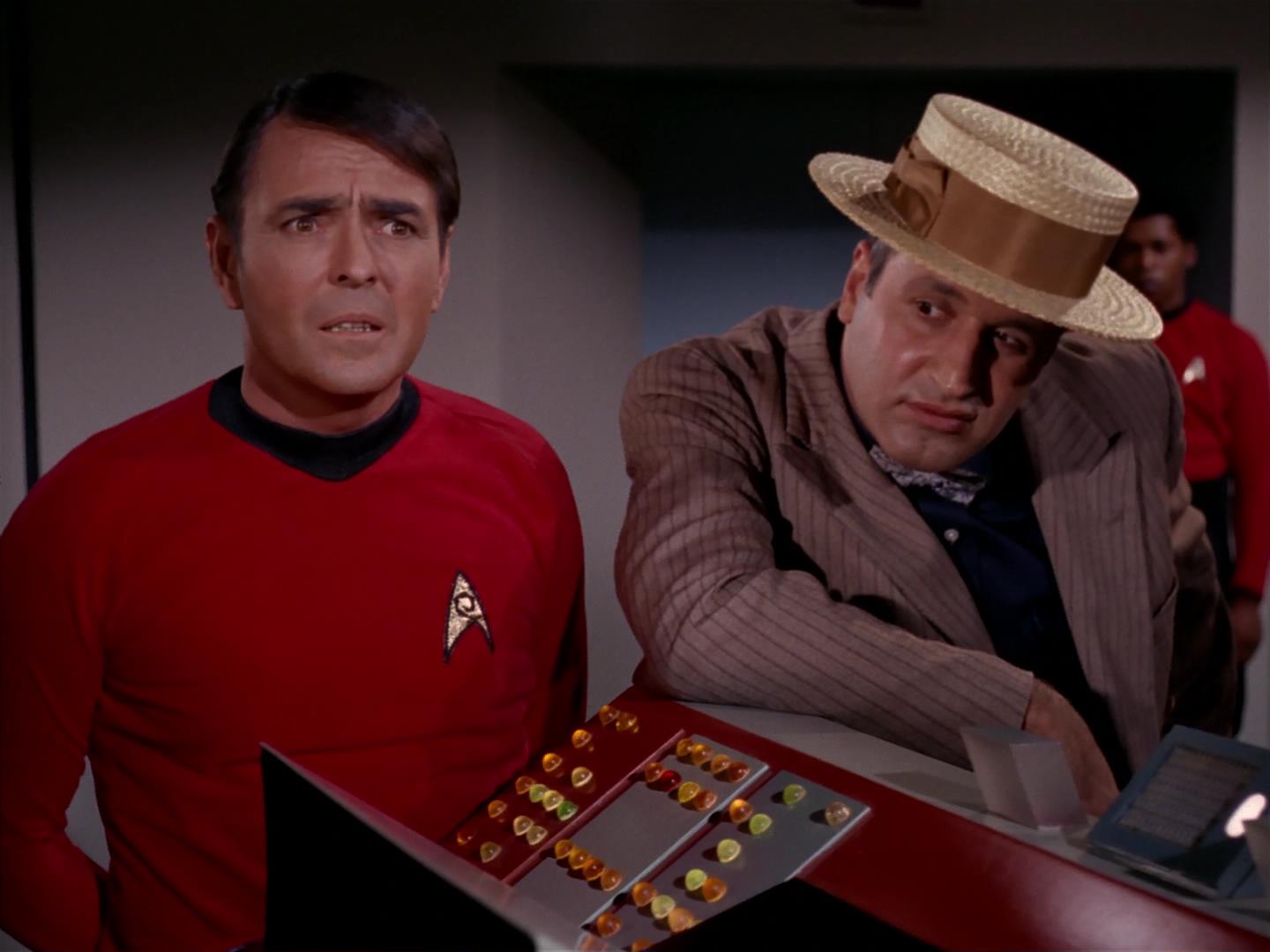 ariane179254_StarTrek_2x17_APieceOfTheAction_2711.jpg