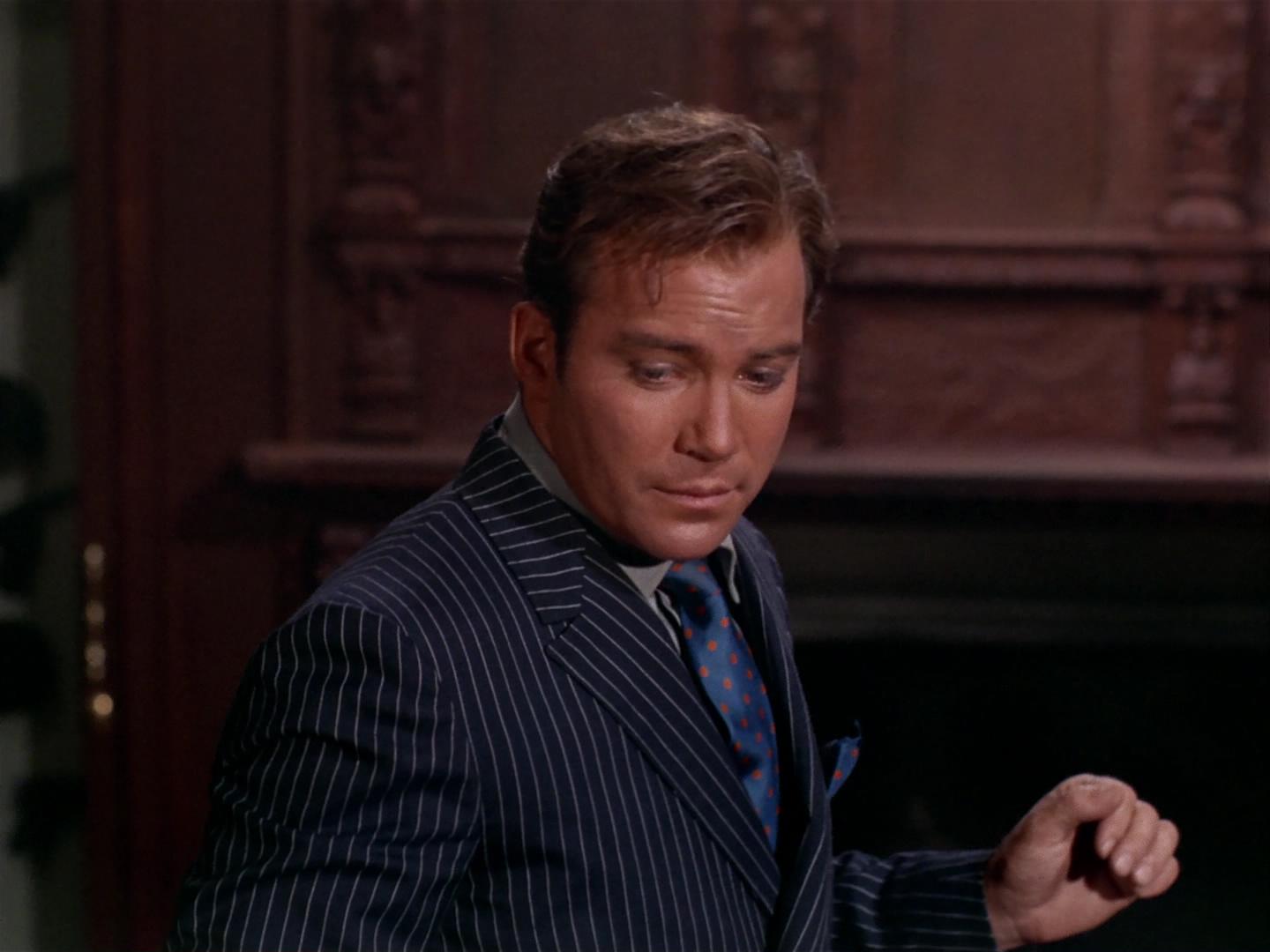 ariane179254_StarTrek_2x17_APieceOfTheAction_2892.jpg