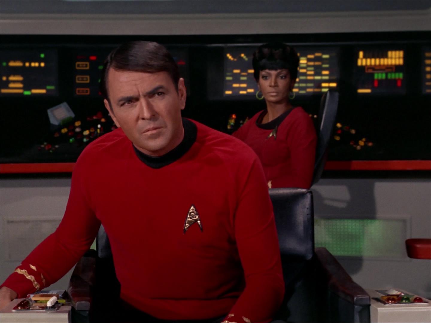ariane179254_StarTrek_2x17_APieceOfTheAction_2973.jpg