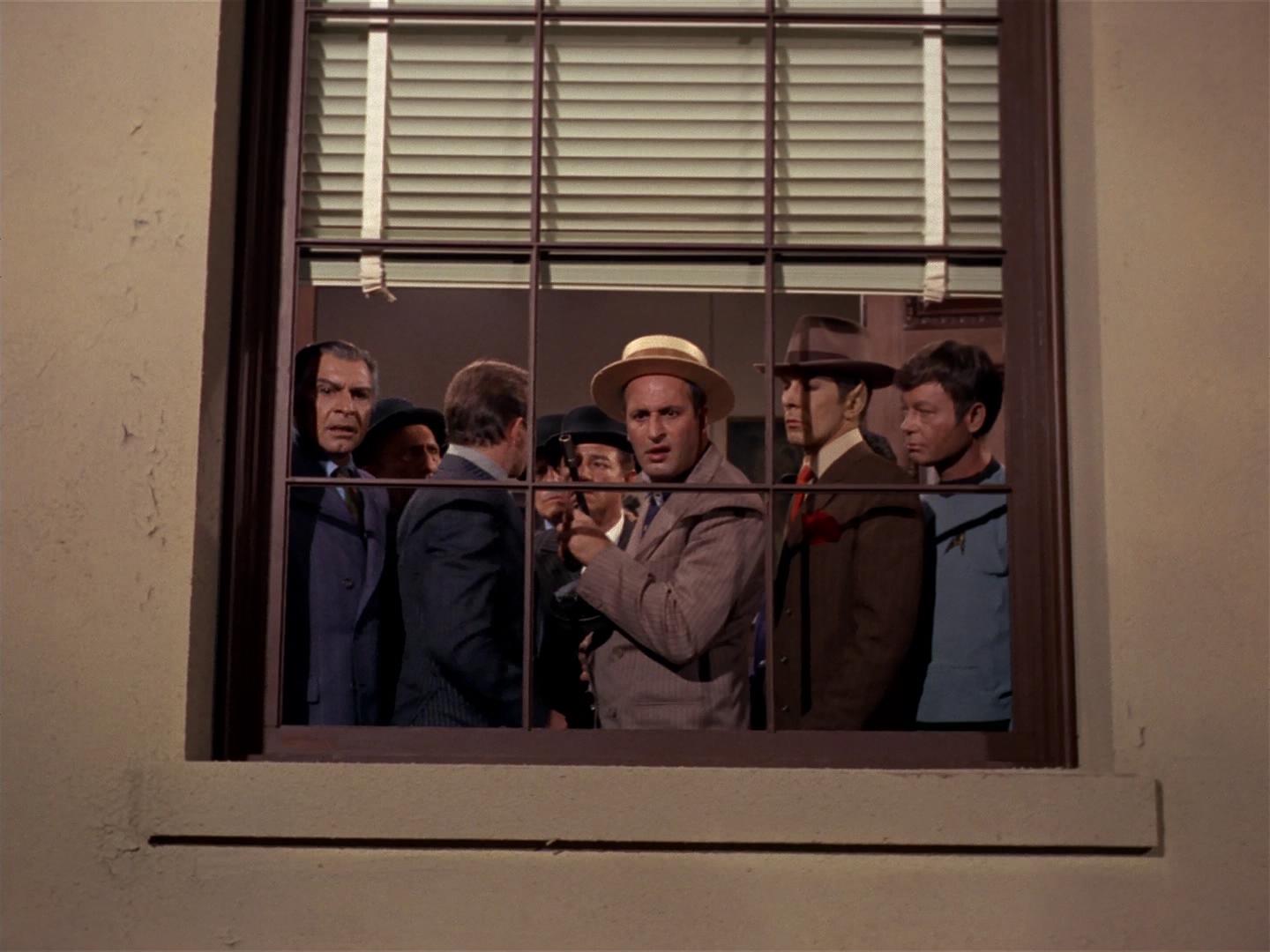 ariane179254_StarTrek_2x17_APieceOfTheAction_3010.jpg