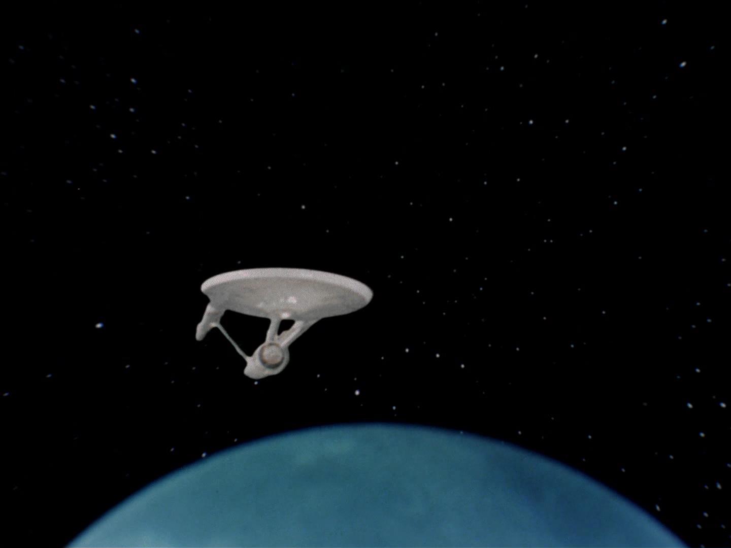 ariane179254_StarTrek_2x17_APieceOfTheAction_3099.jpg