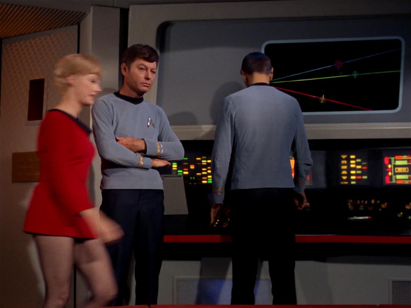 ariane179254_StarTrek_2x17_APieceOfTheAction_3106.jpg