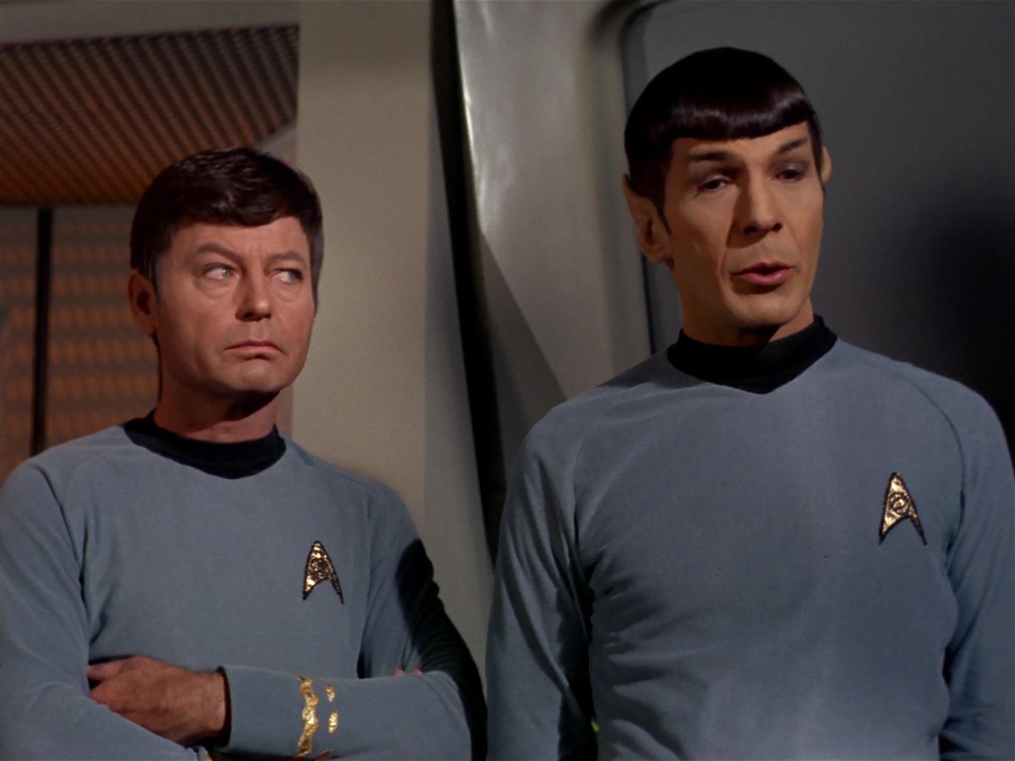 ariane179254_StarTrek_2x17_APieceOfTheAction_3122.jpg