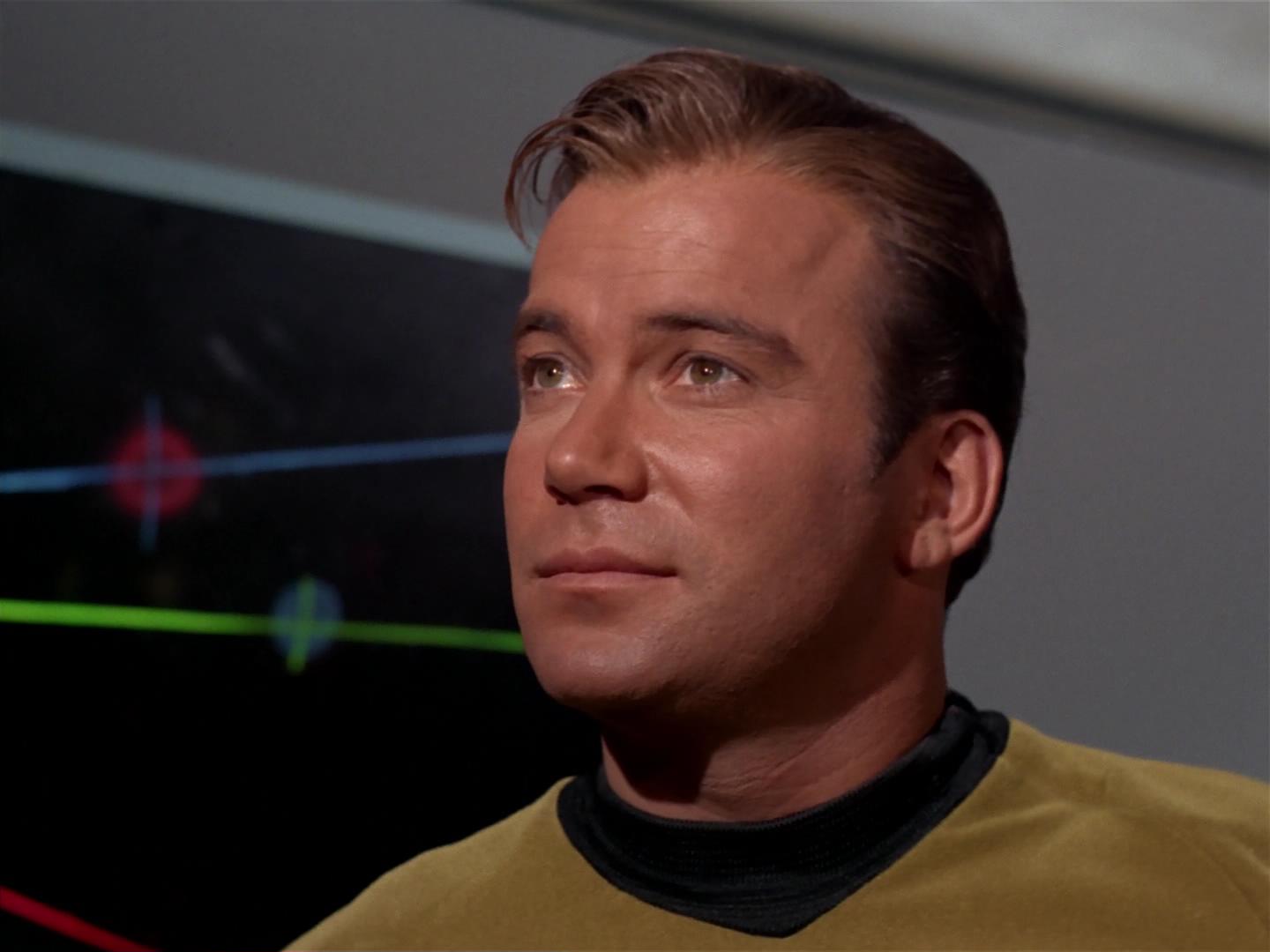 ariane179254_StarTrek_2x17_APieceOfTheAction_3127.jpg