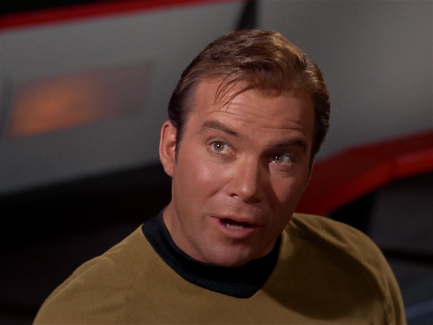 ariane179254_StarTrek_2x17_APieceOfTheAction_3160.jpg