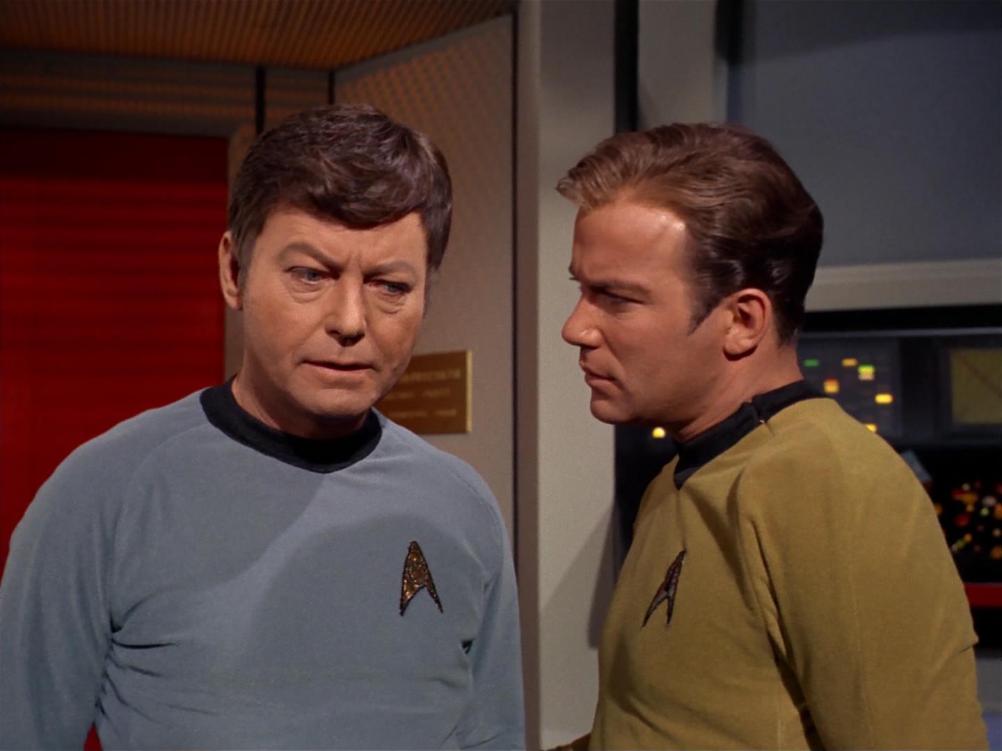 ariane179254_StarTrek_2x17_APieceOfTheAction_3190.jpg