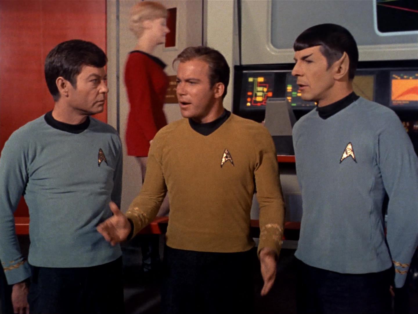 ariane179254_StarTrek_2x17_APieceOfTheAction_3212.jpg