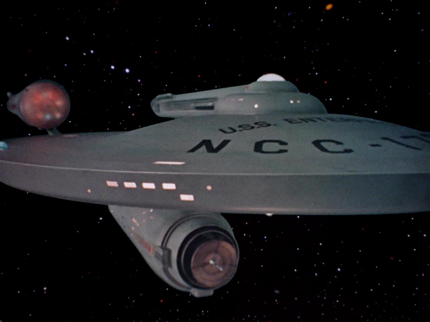 ariane179254_StarTrek_2x18_TheImmunitySyndrome_0012.jpg