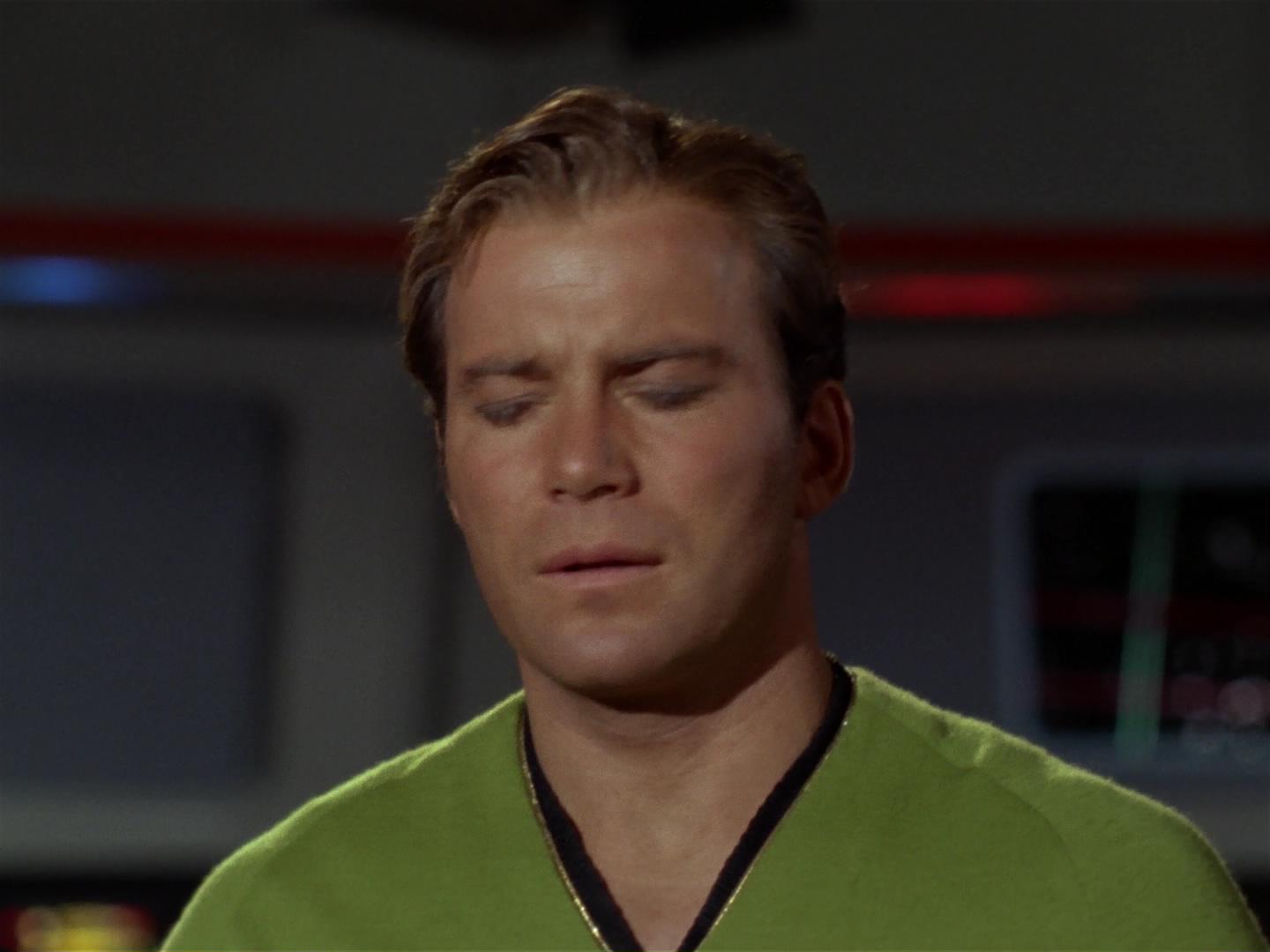 ariane179254_StarTrek_2x18_TheImmunitySyndrome_0086.jpg