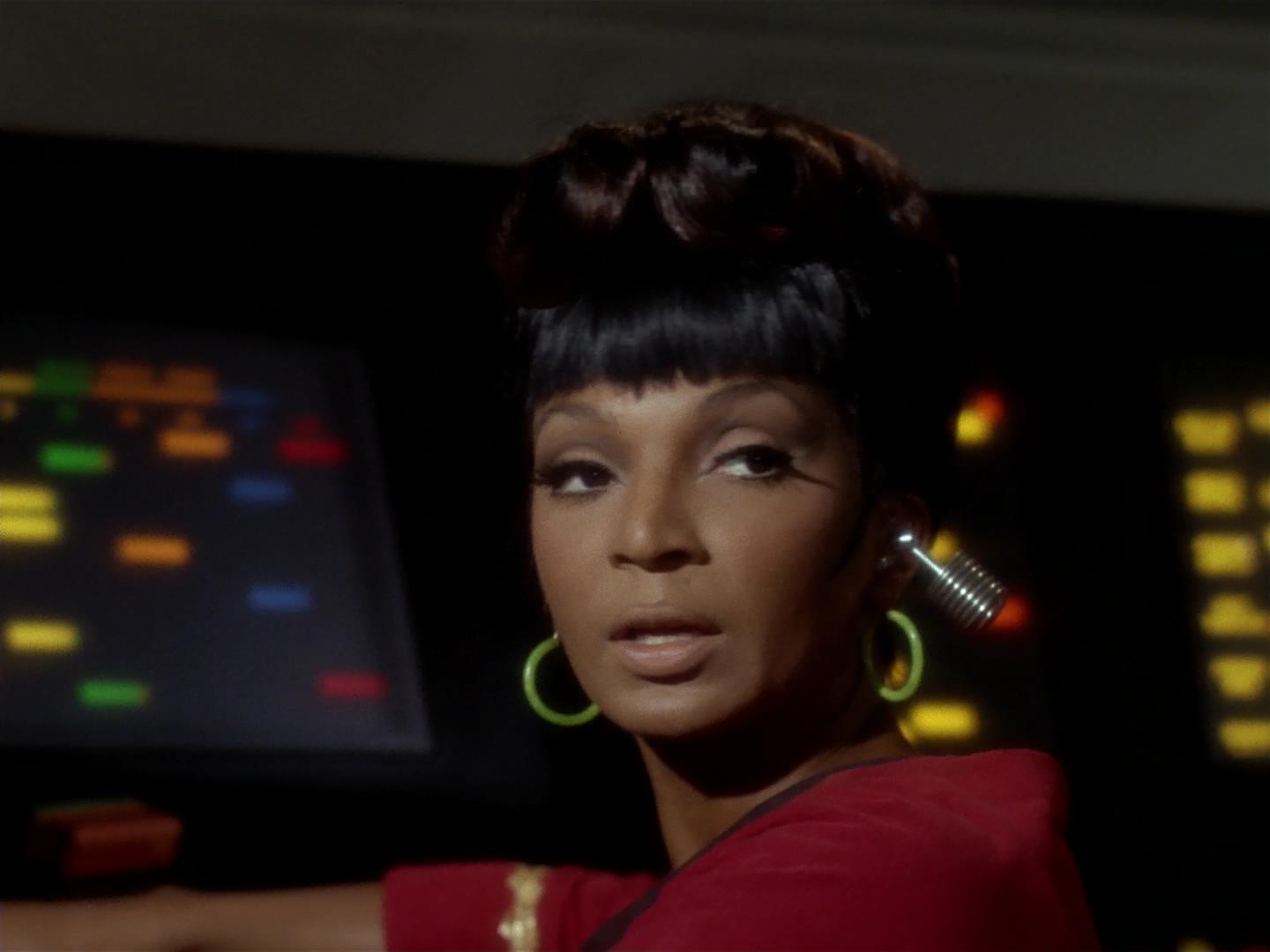 ariane179254_StarTrek_2x18_TheImmunitySyndrome_0104.jpg