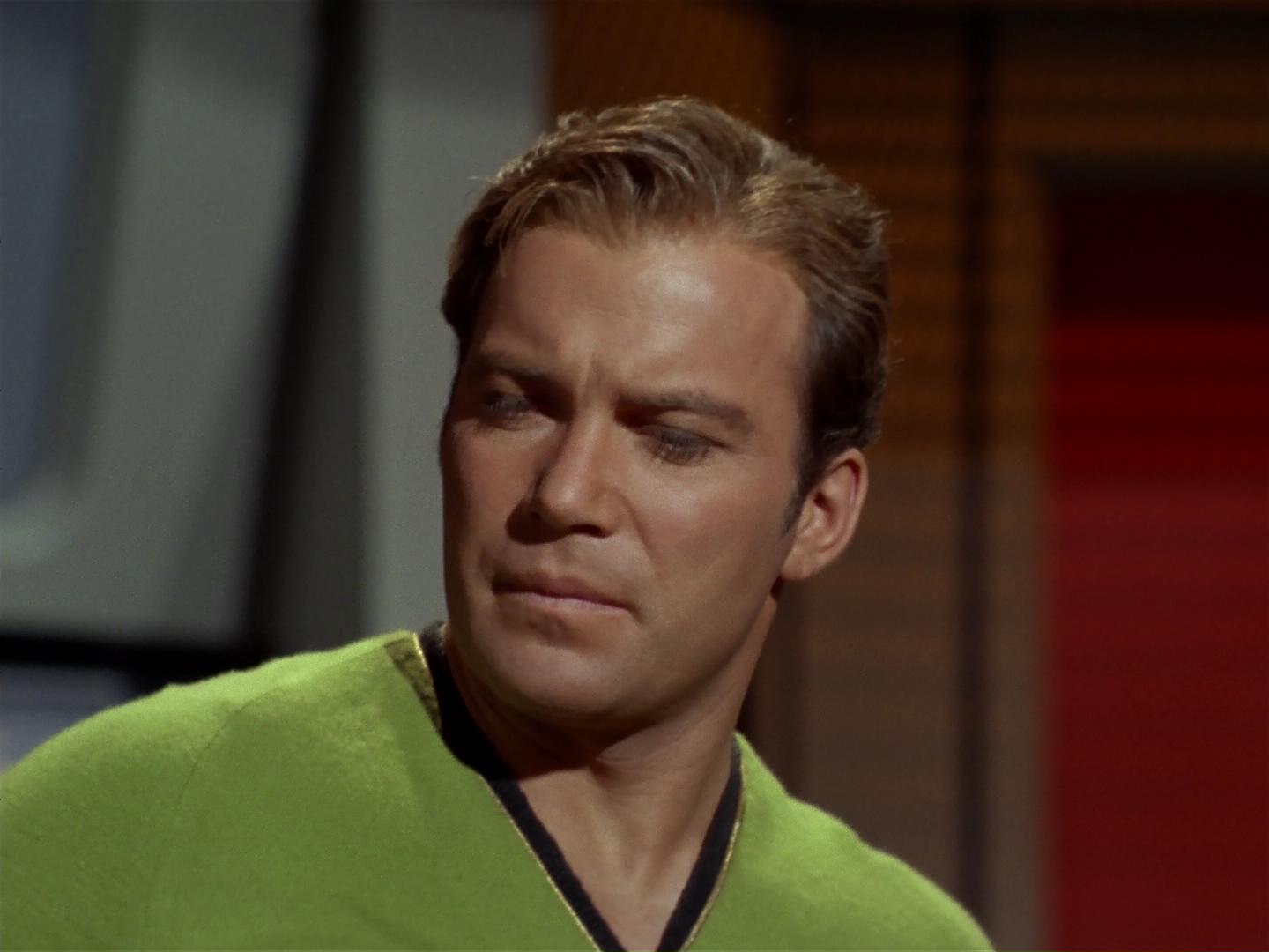 ariane179254_StarTrek_2x18_TheImmunitySyndrome_0142.jpg