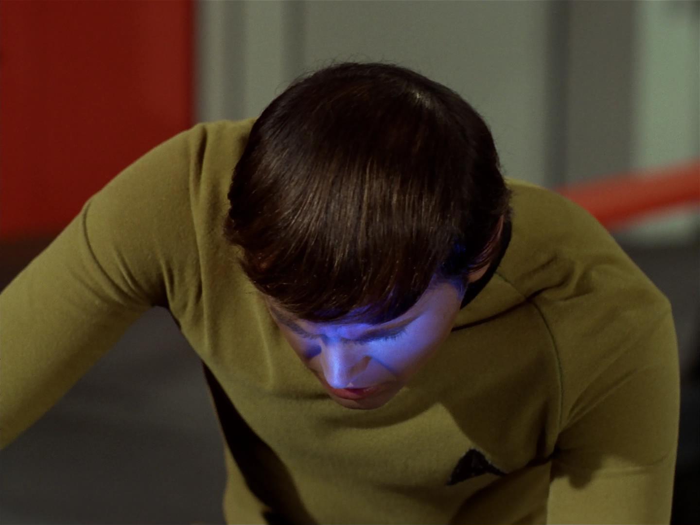 ariane179254_StarTrek_2x18_TheImmunitySyndrome_0155.jpg