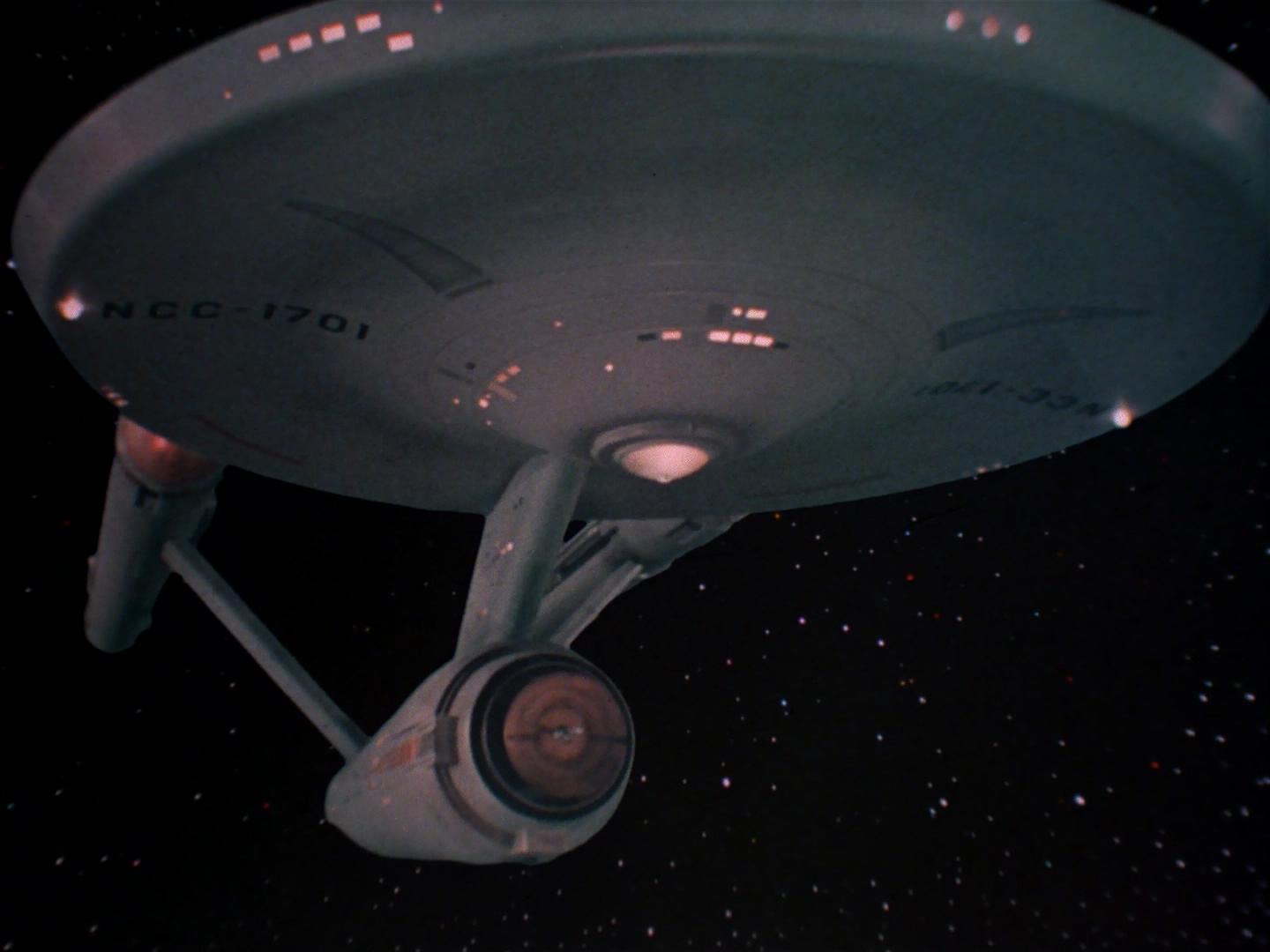 ariane179254_StarTrek_2x18_TheImmunitySyndrome_0259.jpg
