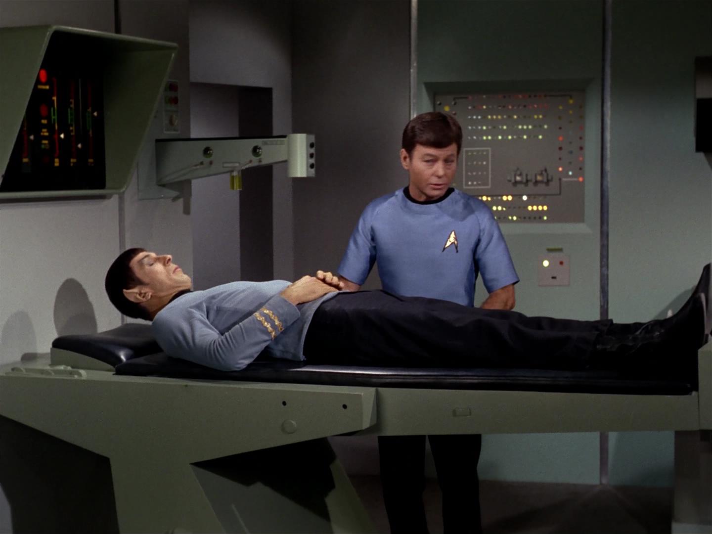 ariane179254_StarTrek_2x18_TheImmunitySyndrome_0276.jpg