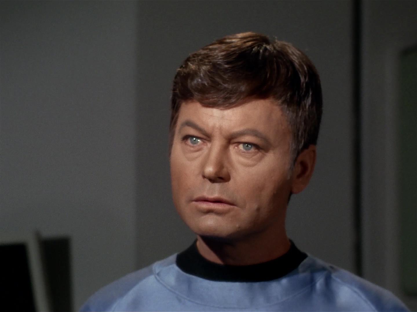 ariane179254_StarTrek_2x18_TheImmunitySyndrome_0321.jpg