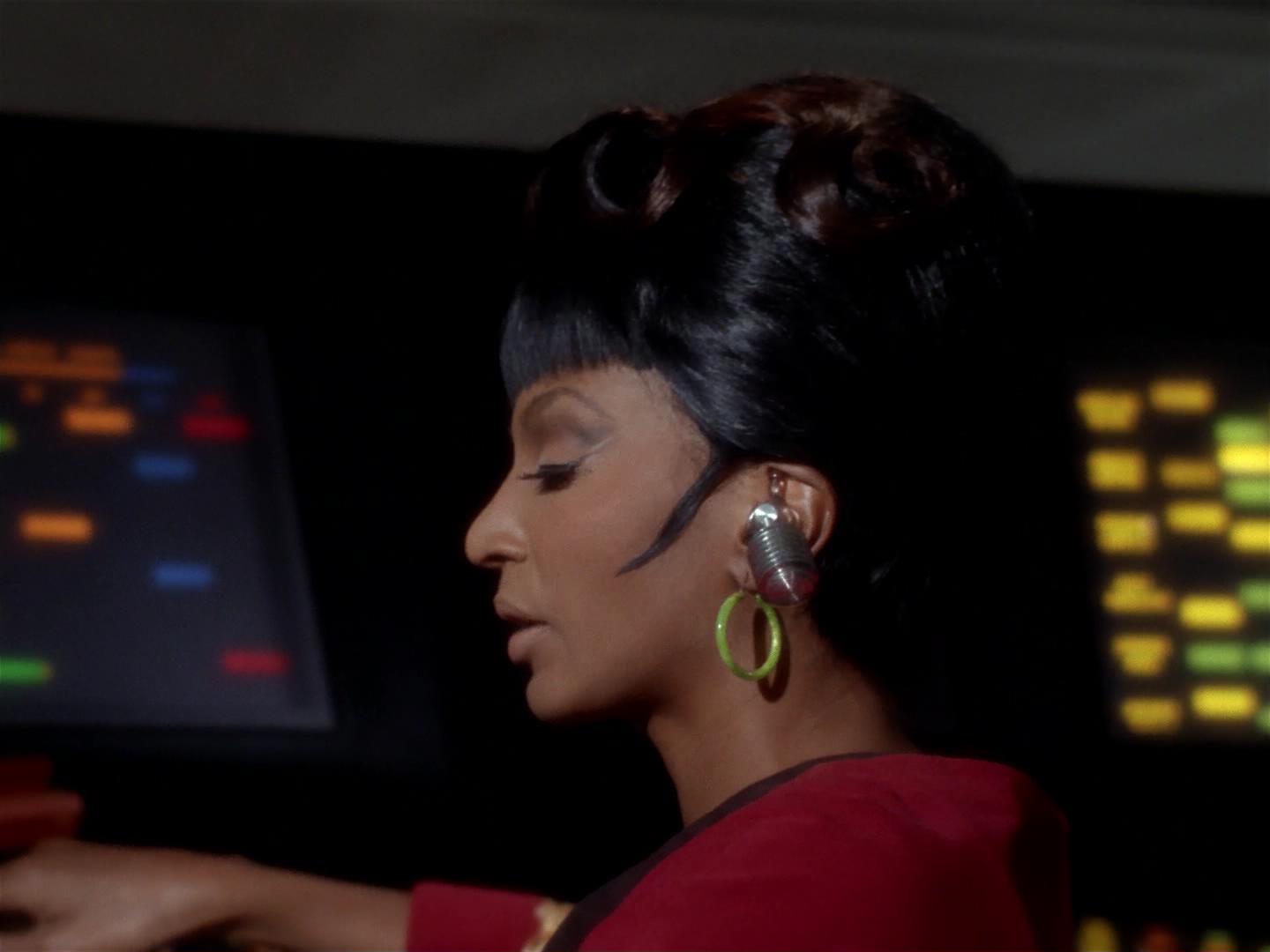 ariane179254_StarTrek_2x18_TheImmunitySyndrome_0371.jpg