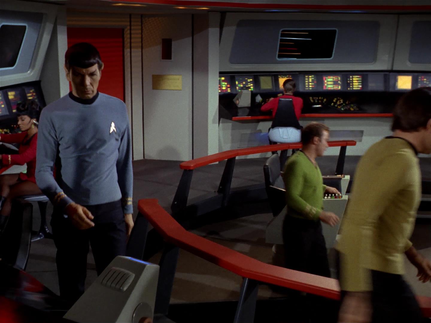 ariane179254_StarTrek_2x18_TheImmunitySyndrome_0380.jpg