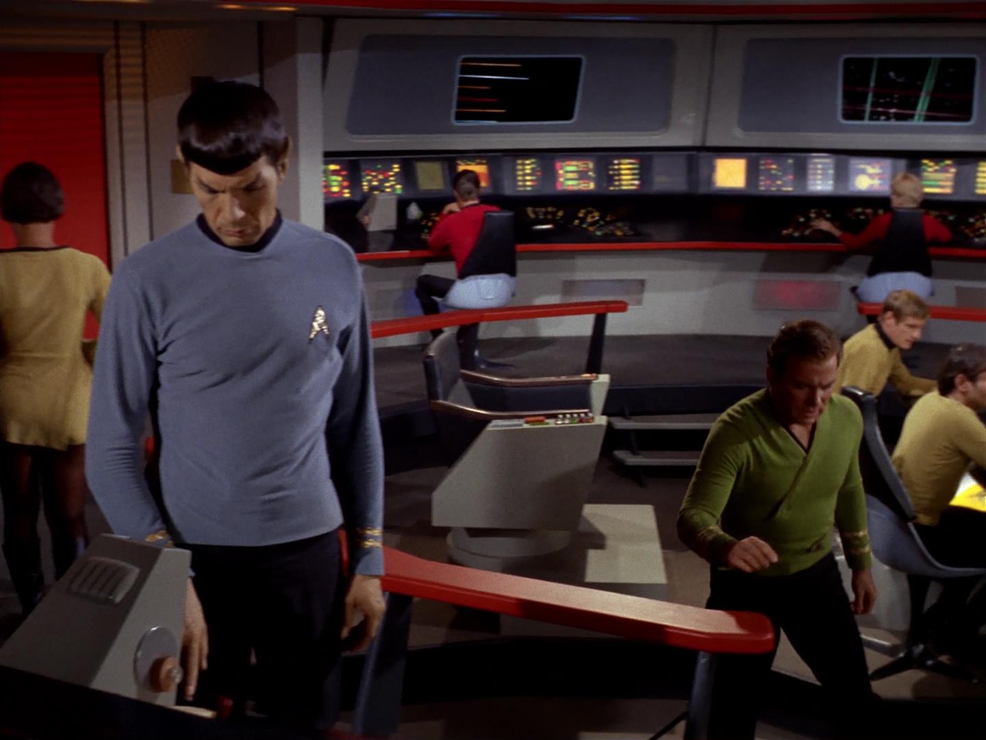 ariane179254_StarTrek_2x18_TheImmunitySyndrome_0580.jpg
