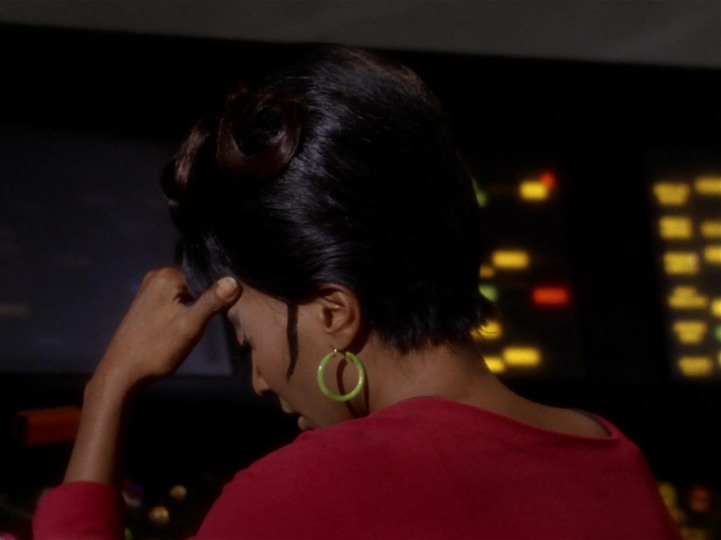 ariane179254_StarTrek_2x18_TheImmunitySyndrome_0665.jpg