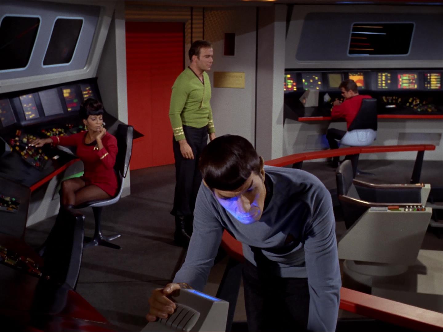 ariane179254_StarTrek_2x18_TheImmunitySyndrome_0679.jpg