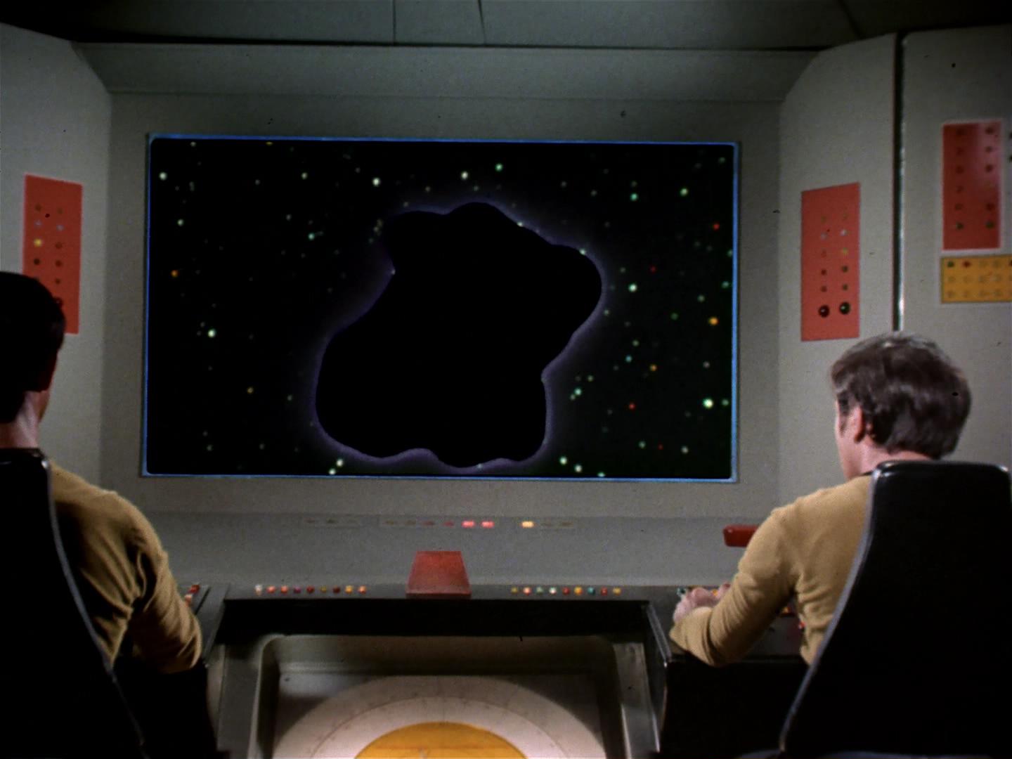 ariane179254_StarTrek_2x18_TheImmunitySyndrome_0702.jpg