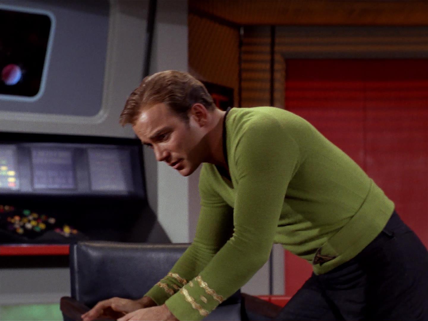 ariane179254_StarTrek_2x18_TheImmunitySyndrome_0785.jpg