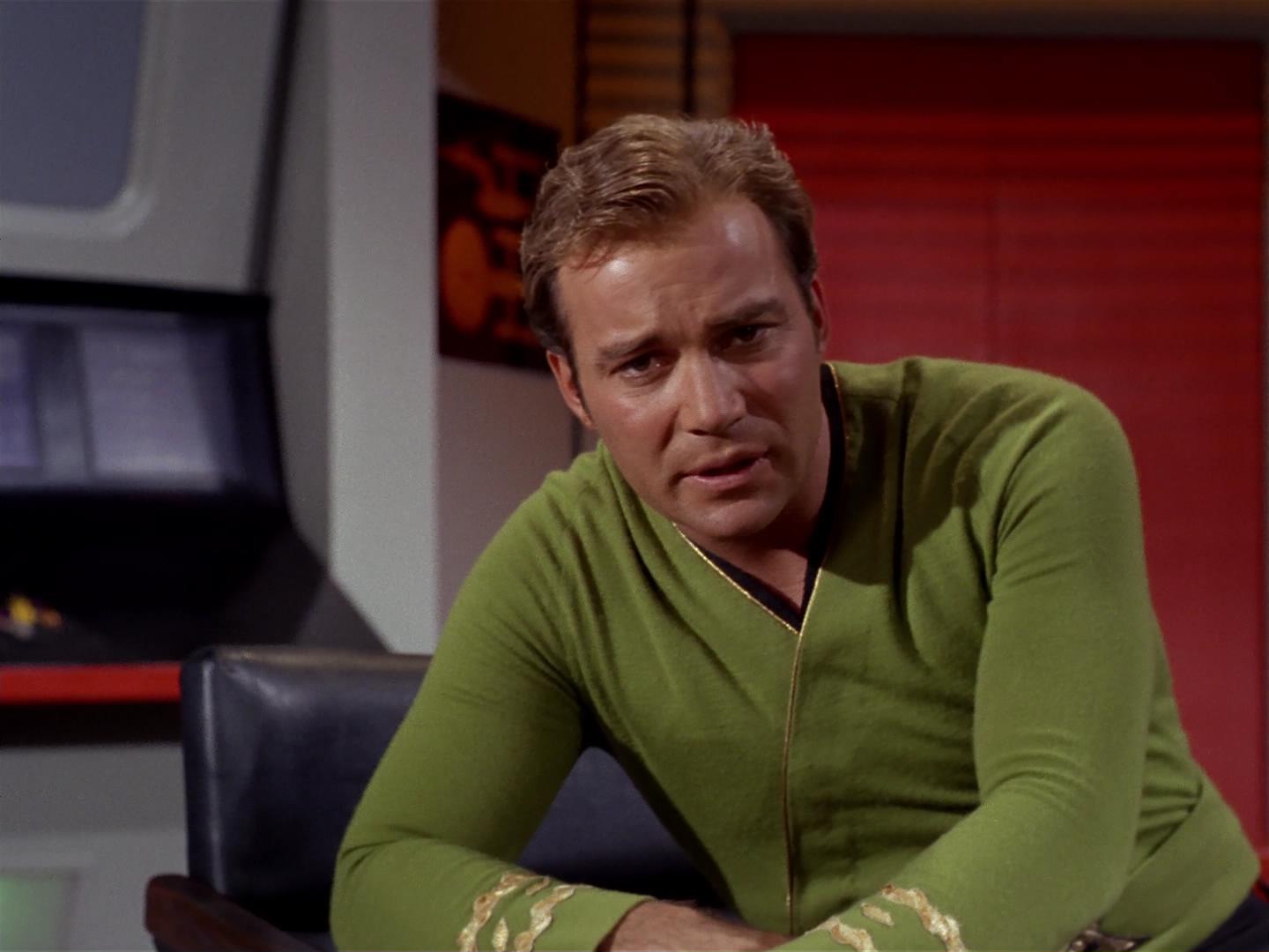 ariane179254_StarTrek_2x18_TheImmunitySyndrome_0799.jpg