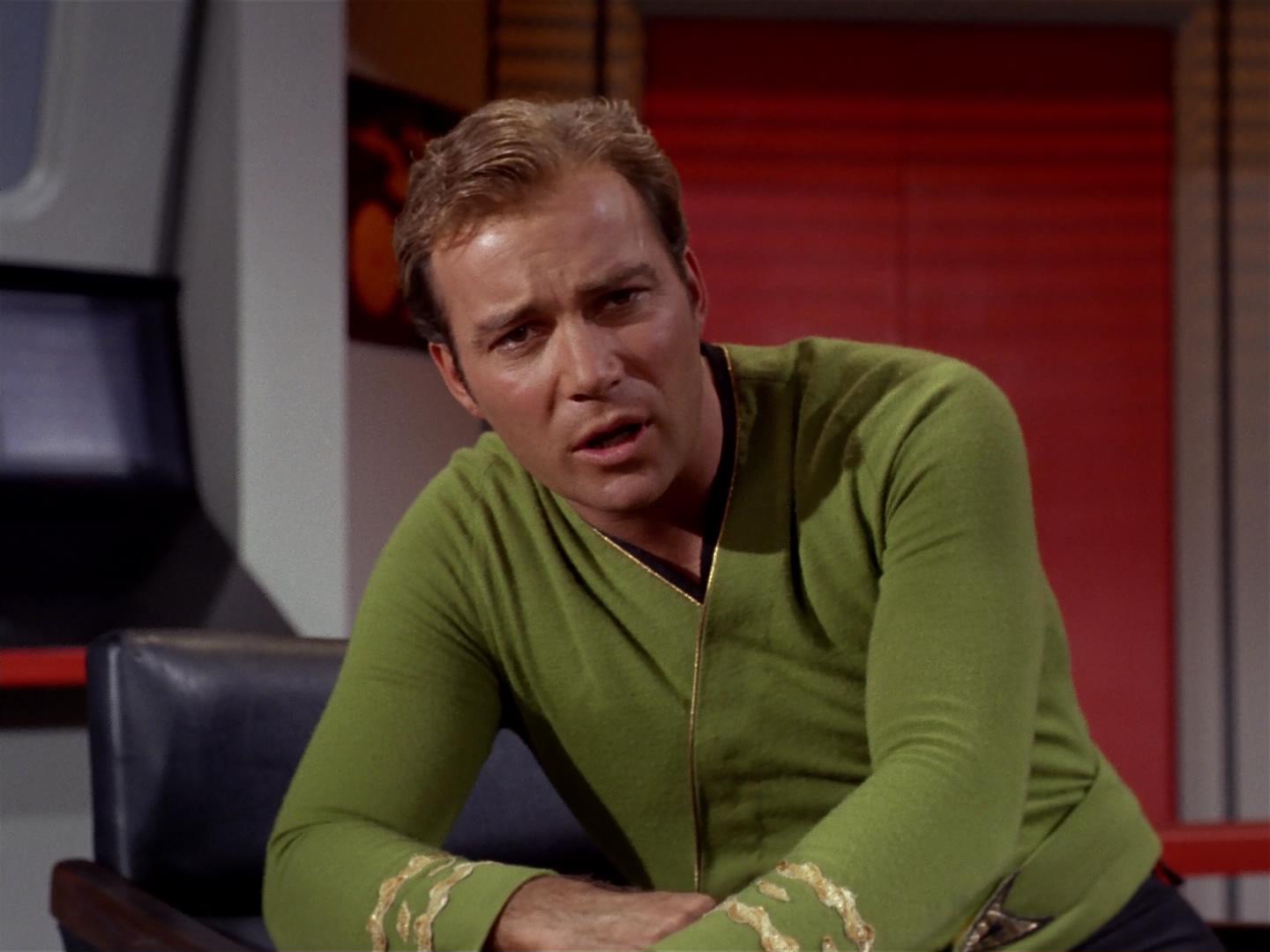 ariane179254_StarTrek_2x18_TheImmunitySyndrome_0807.jpg