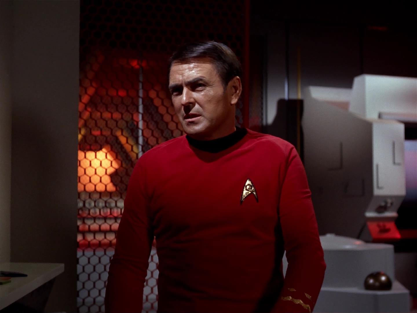 ariane179254_StarTrek_2x18_TheImmunitySyndrome_0810.jpg