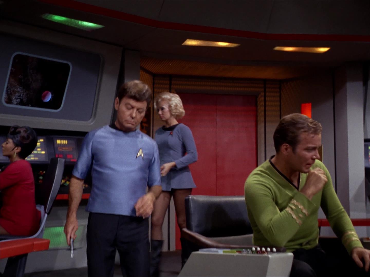 ariane179254_StarTrek_2x18_TheImmunitySyndrome_0827.jpg