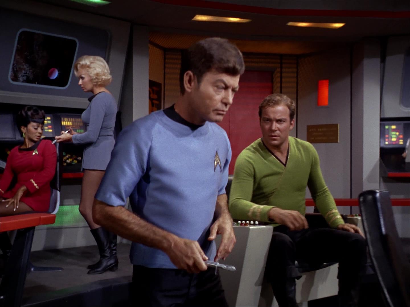 ariane179254_StarTrek_2x18_TheImmunitySyndrome_0833.jpg