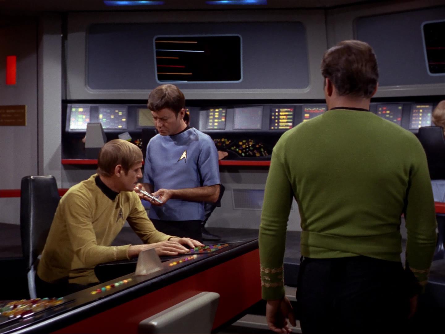 ariane179254_StarTrek_2x18_TheImmunitySyndrome_0846.jpg