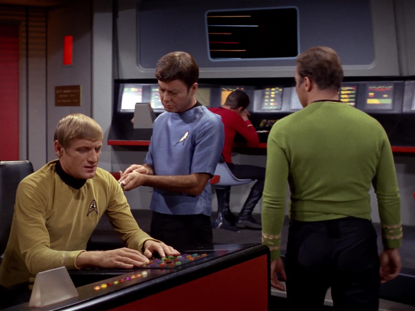 ariane179254_StarTrek_2x18_TheImmunitySyndrome_0848.jpg