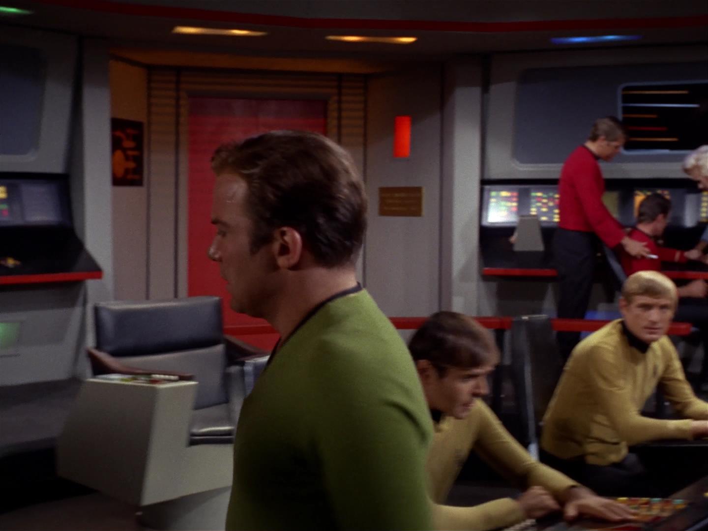 ariane179254_StarTrek_2x18_TheImmunitySyndrome_0886.jpg