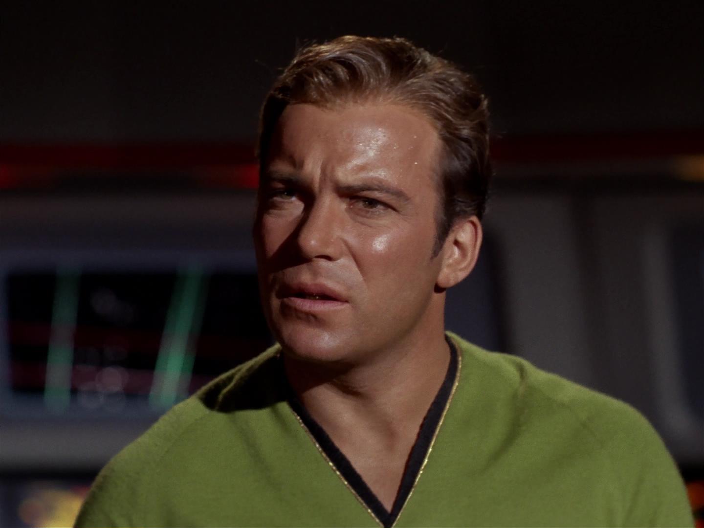 ariane179254_StarTrek_2x18_TheImmunitySyndrome_0901.jpg