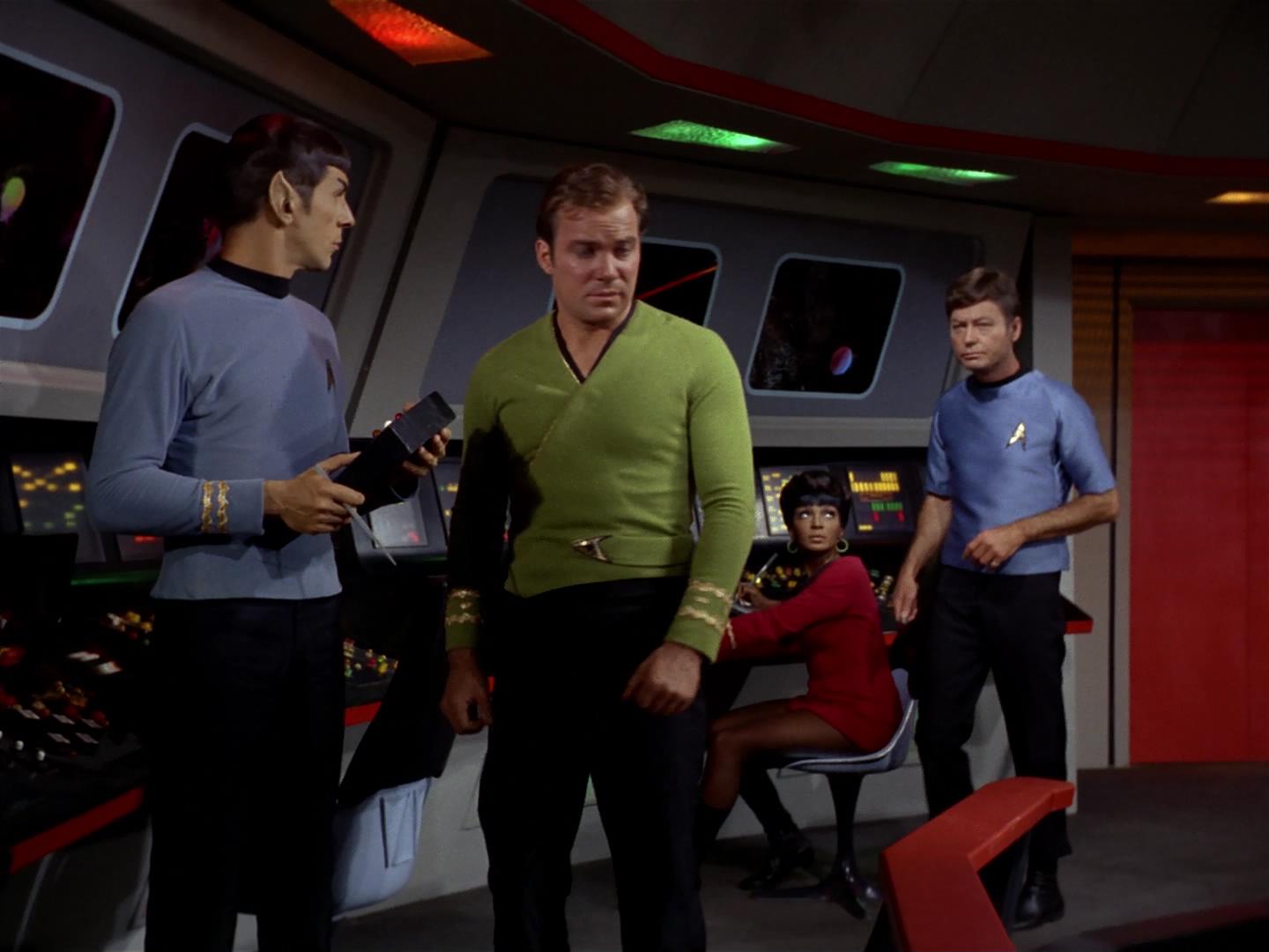 ariane179254_StarTrek_2x18_TheImmunitySyndrome_0932.jpg