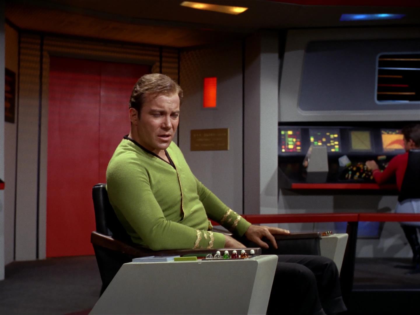 ariane179254_StarTrek_2x18_TheImmunitySyndrome_1004.jpg