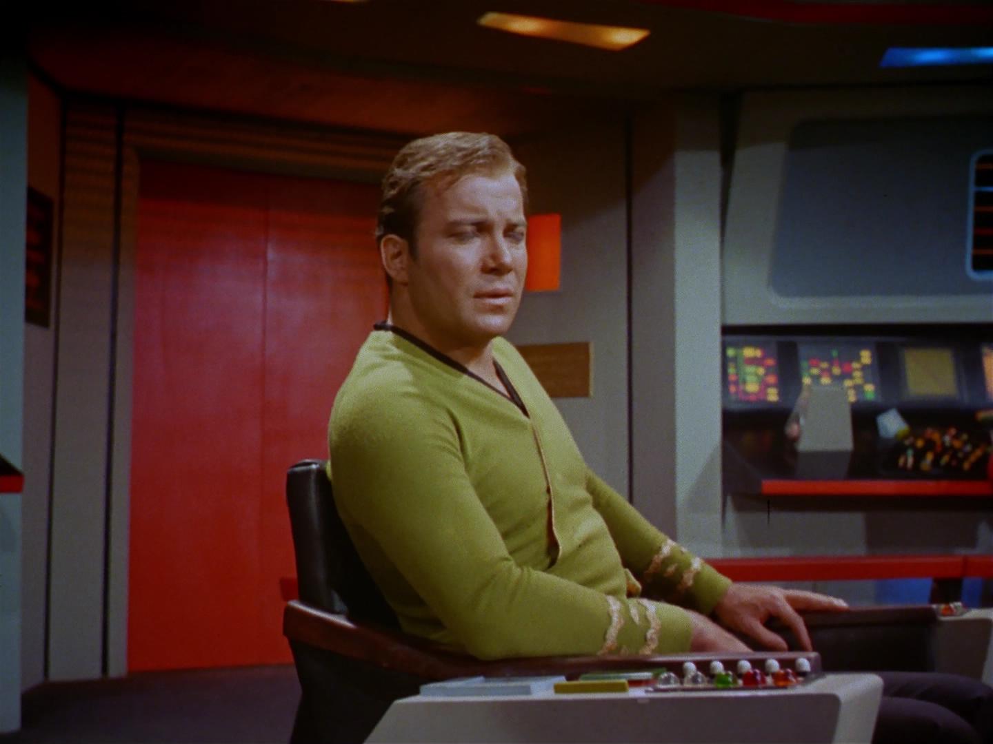 ariane179254_StarTrek_2x18_TheImmunitySyndrome_1013.jpg