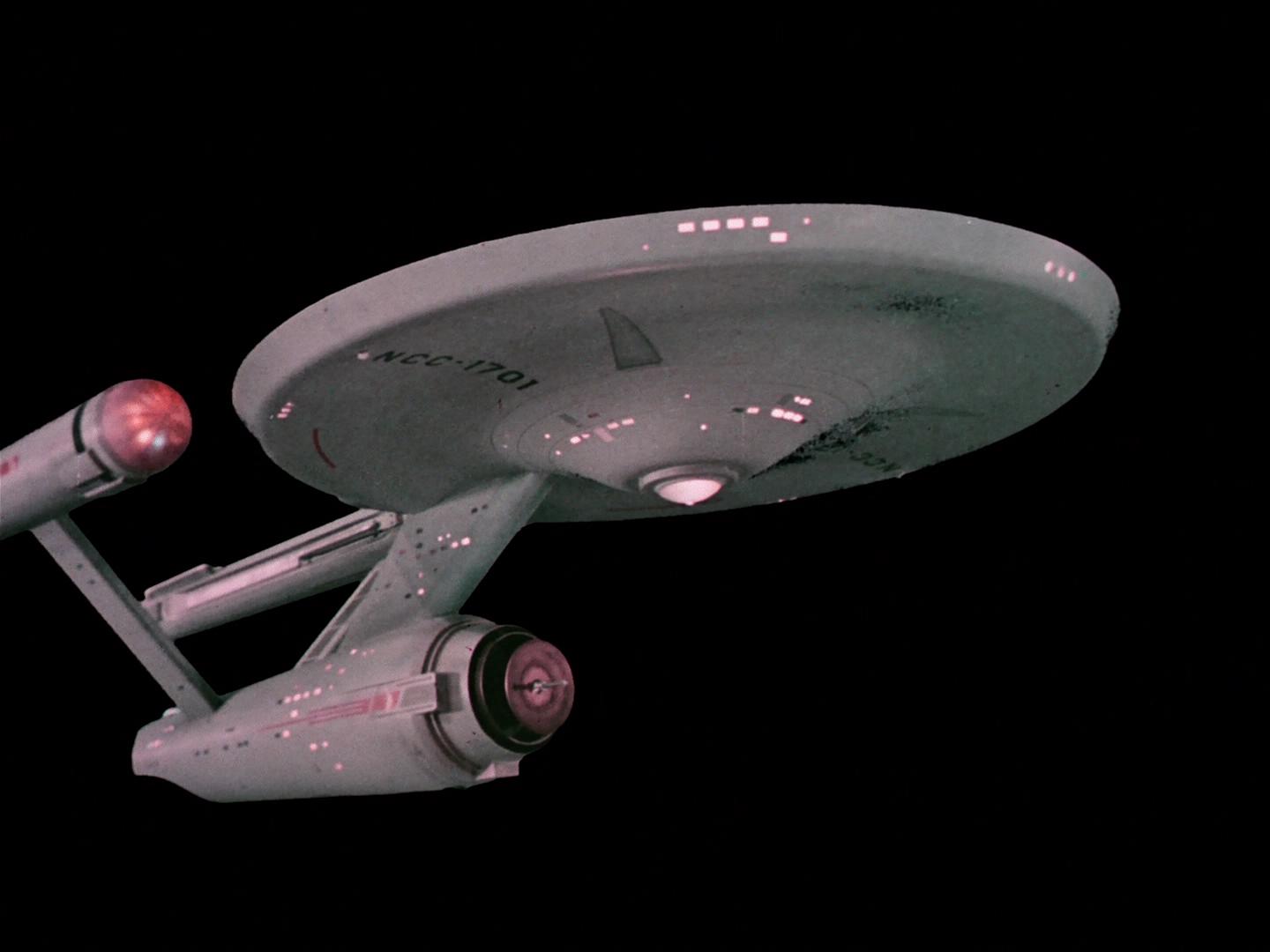ariane179254_StarTrek_2x18_TheImmunitySyndrome_1023.jpg