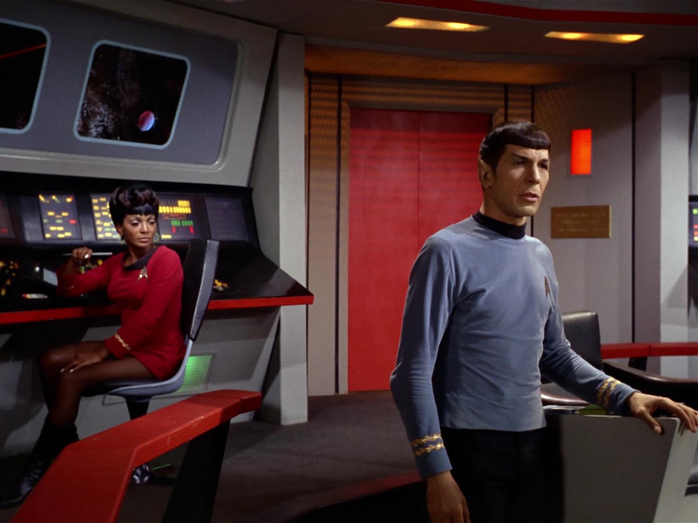 ariane179254_StarTrek_2x18_TheImmunitySyndrome_1077.jpg