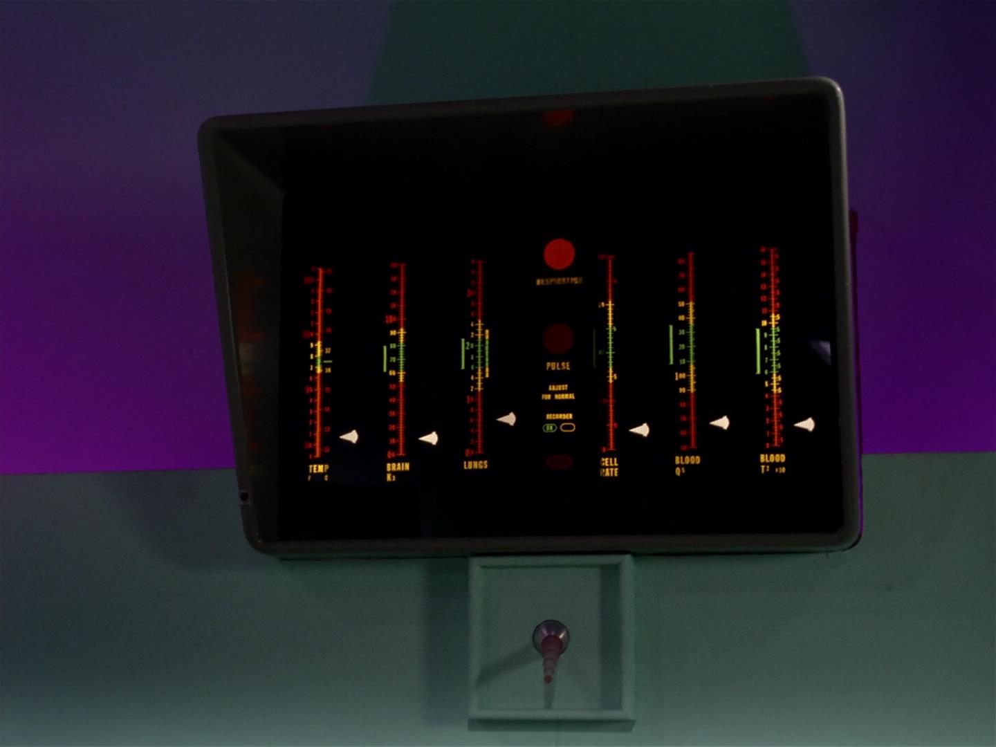 ariane179254_StarTrek_2x18_TheImmunitySyndrome_1105.jpg