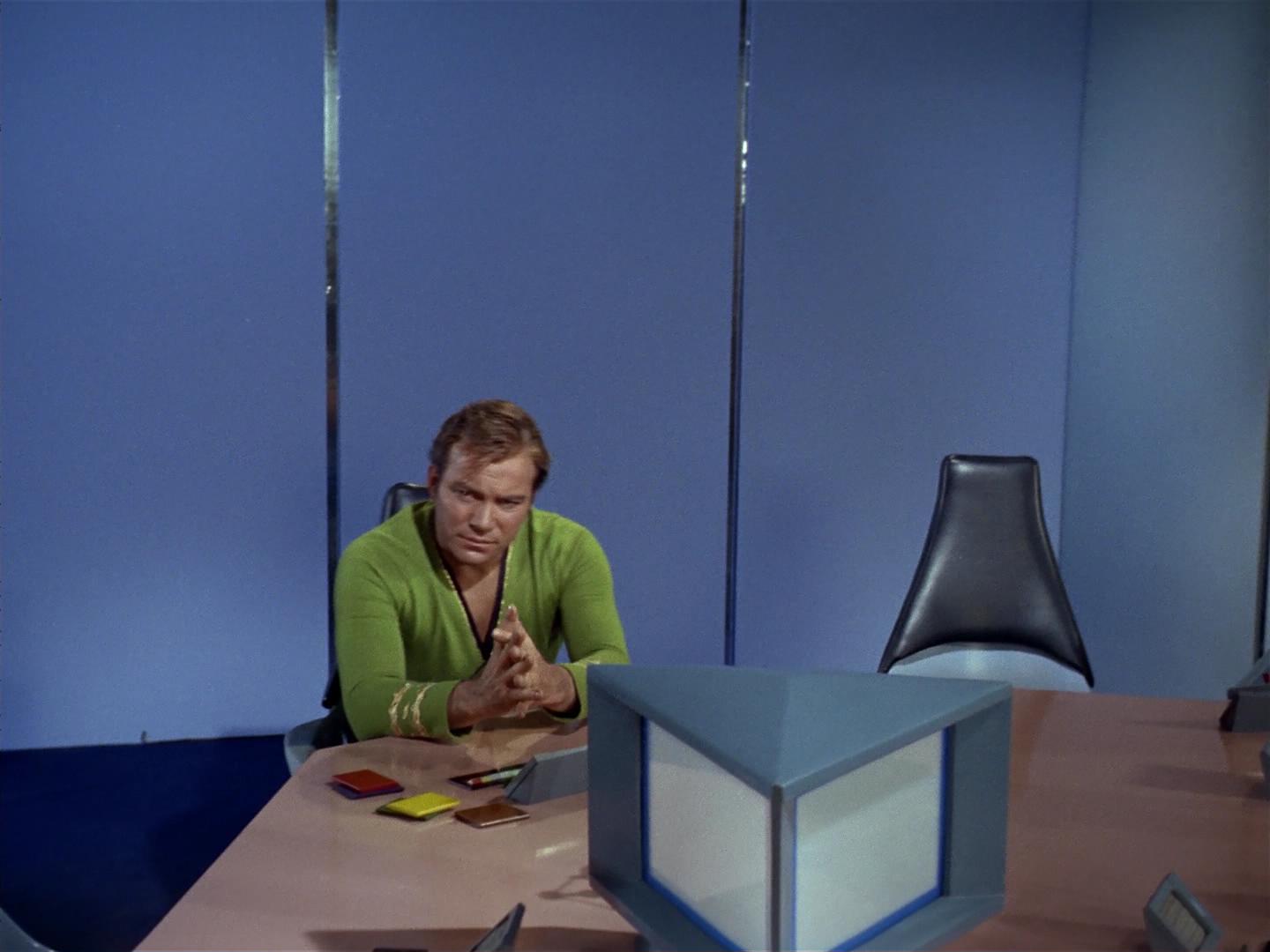 ariane179254_StarTrek_2x18_TheImmunitySyndrome_1335.jpg