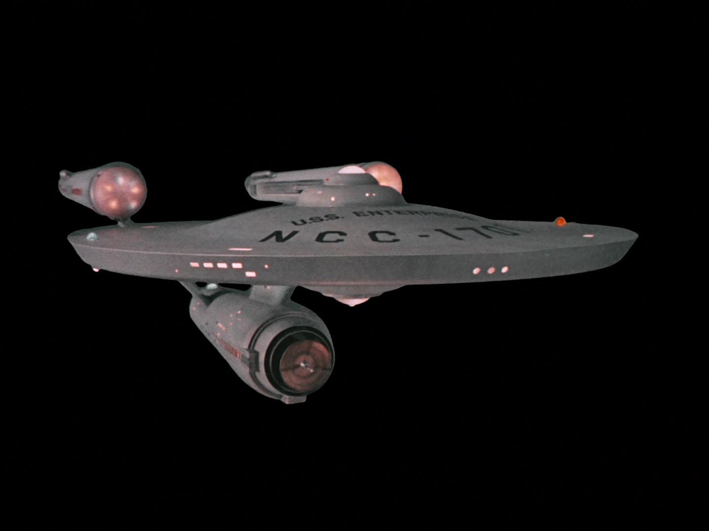 ariane179254_StarTrek_2x18_TheImmunitySyndrome_1342.jpg