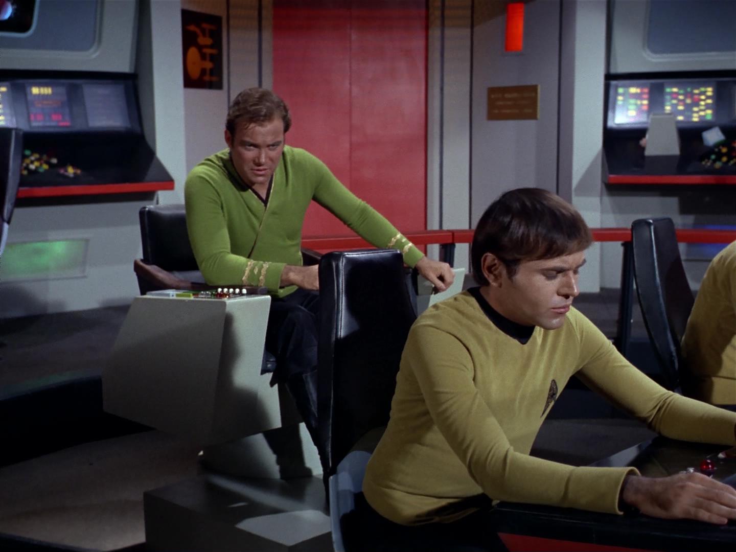 ariane179254_StarTrek_2x18_TheImmunitySyndrome_1361.jpg