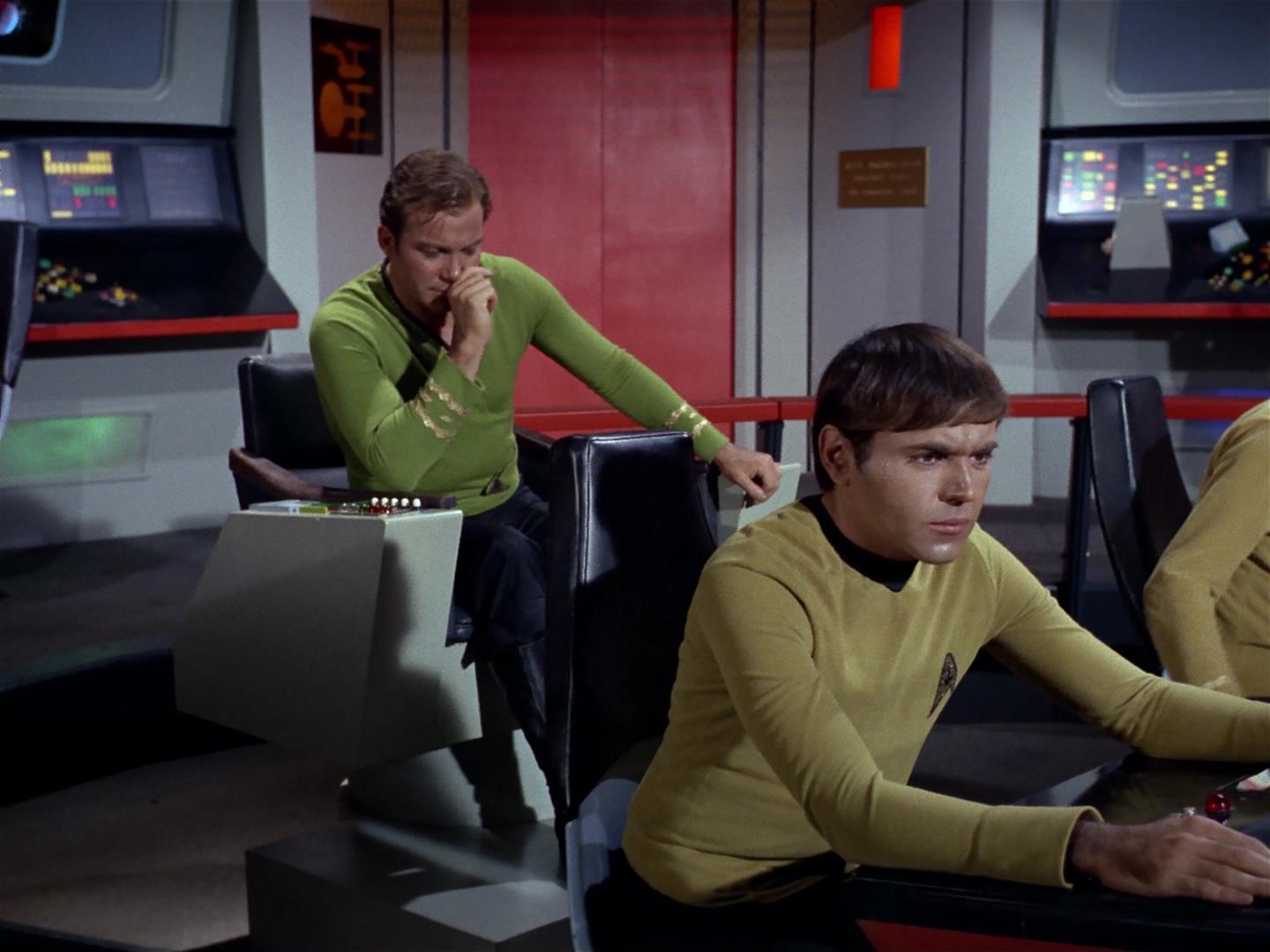 ariane179254_StarTrek_2x18_TheImmunitySyndrome_1369.jpg