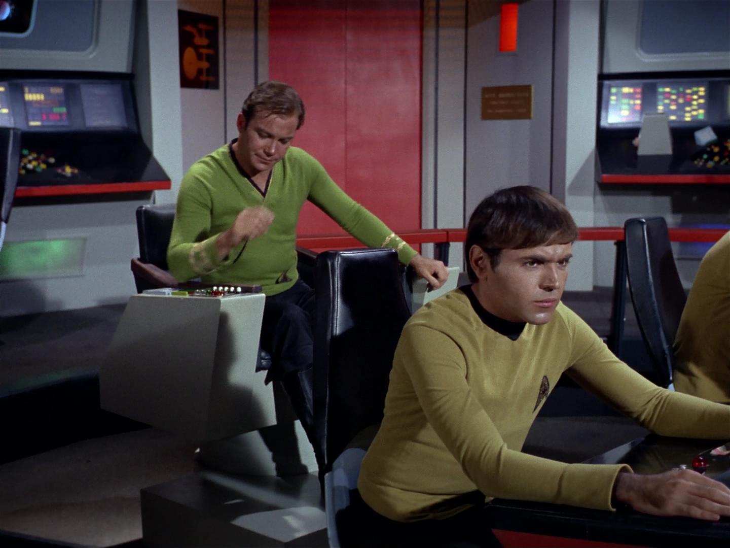 ariane179254_StarTrek_2x18_TheImmunitySyndrome_1370.jpg