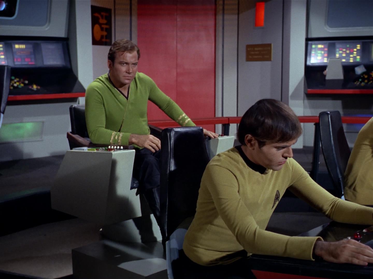ariane179254_StarTrek_2x18_TheImmunitySyndrome_1372.jpg
