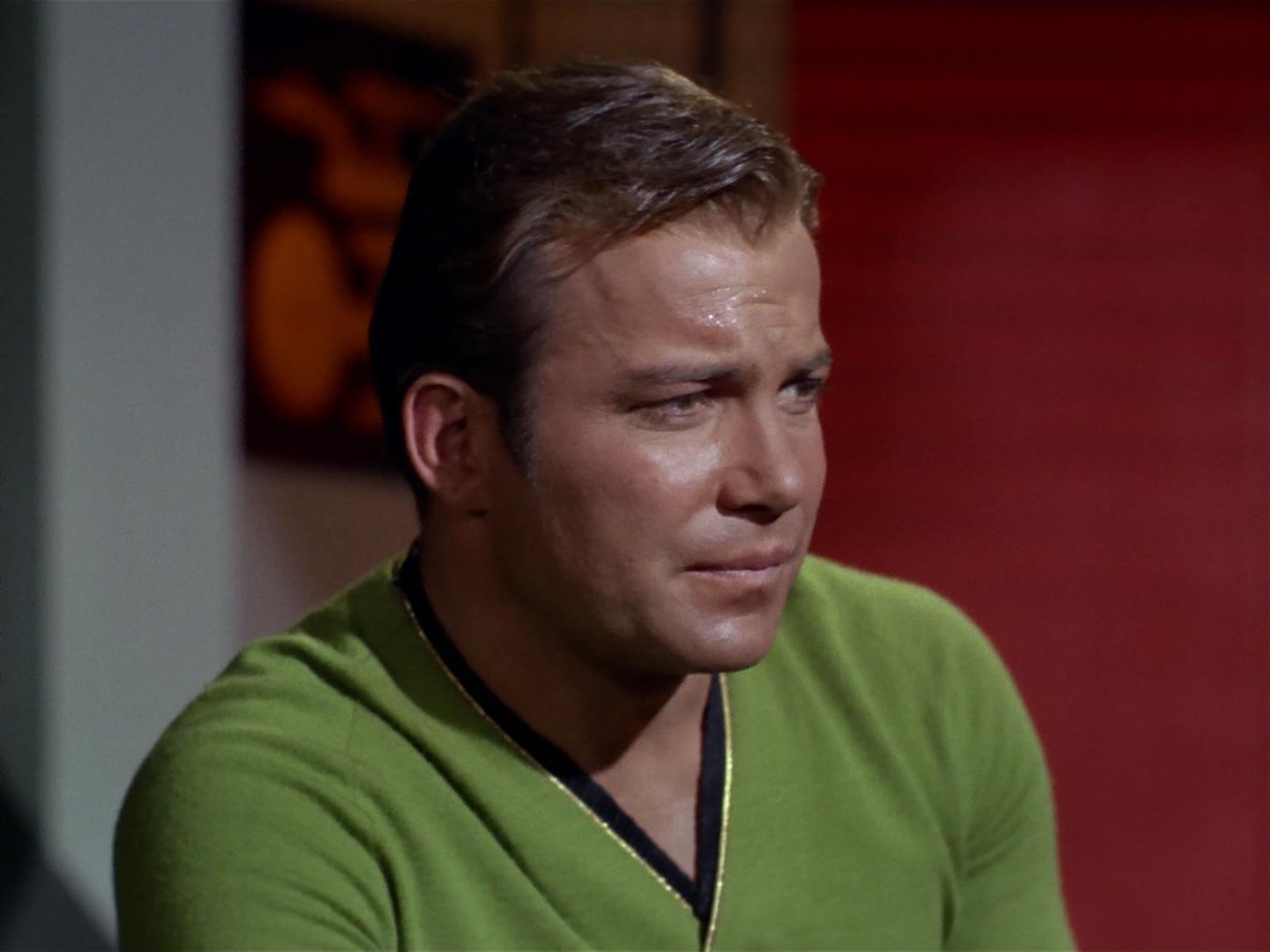 ariane179254_StarTrek_2x18_TheImmunitySyndrome_1375.jpg