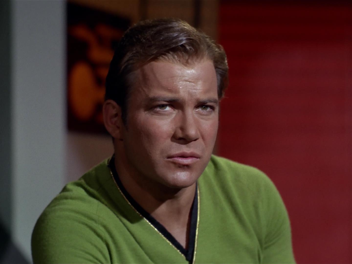 ariane179254_StarTrek_2x18_TheImmunitySyndrome_1380.jpg